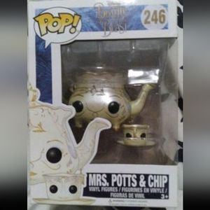 Mrs. Potts & Chip Pop 246